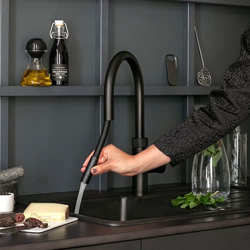 Uittrekbare slang van de Flex Quooker
